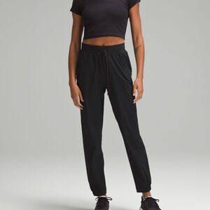 Lululemon Joggers Black
